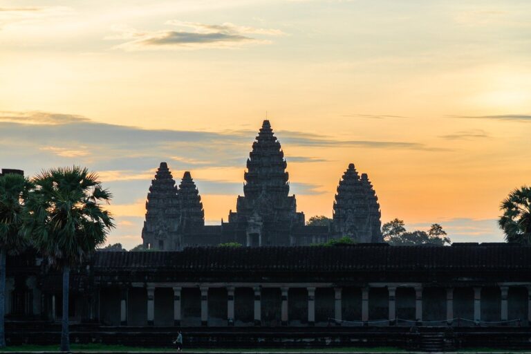 angkor-wat-8089366_1280